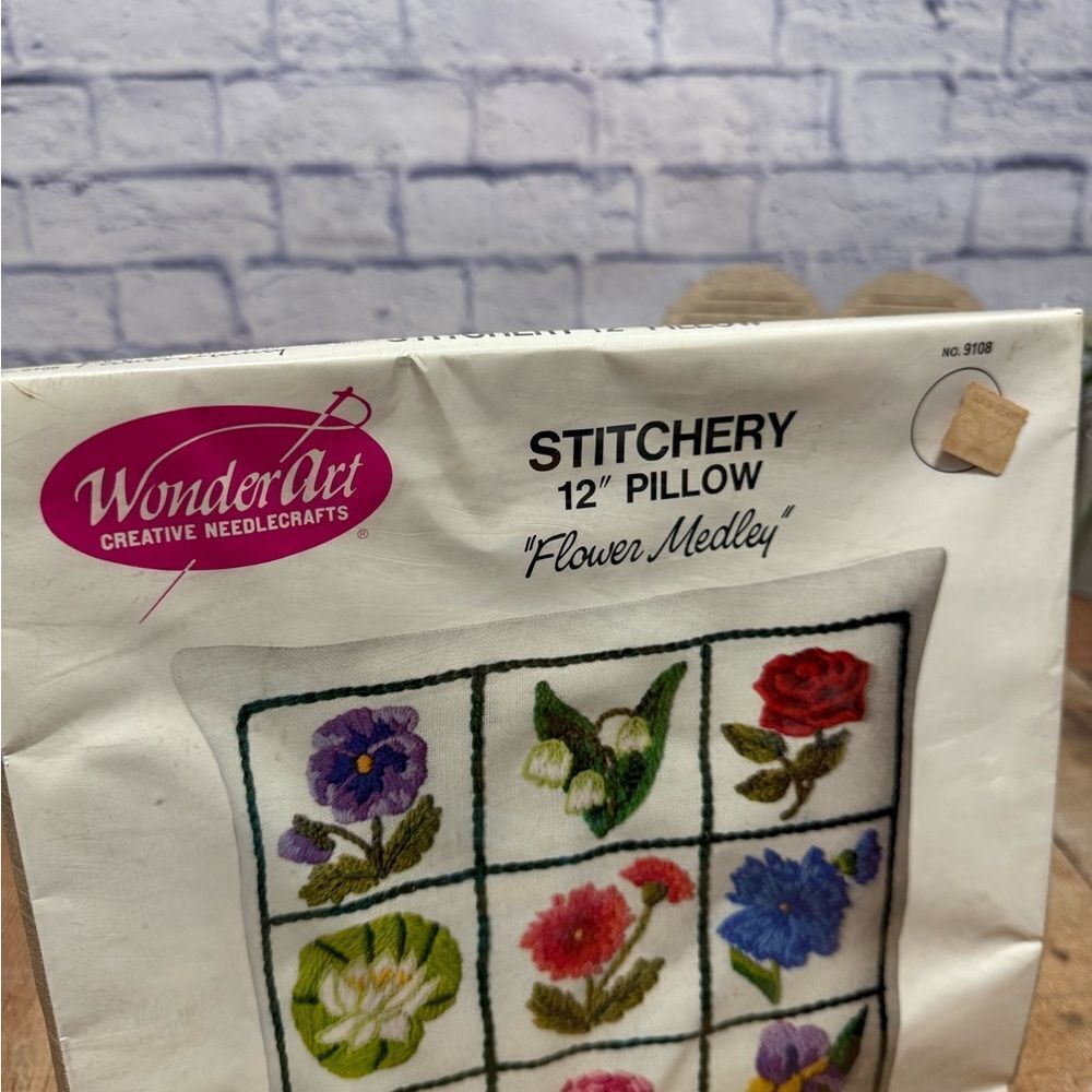 WonderArt Creative Needlecrafts Stitchery 12" Pillow Kit

No 9108 - Picture 3 of 5